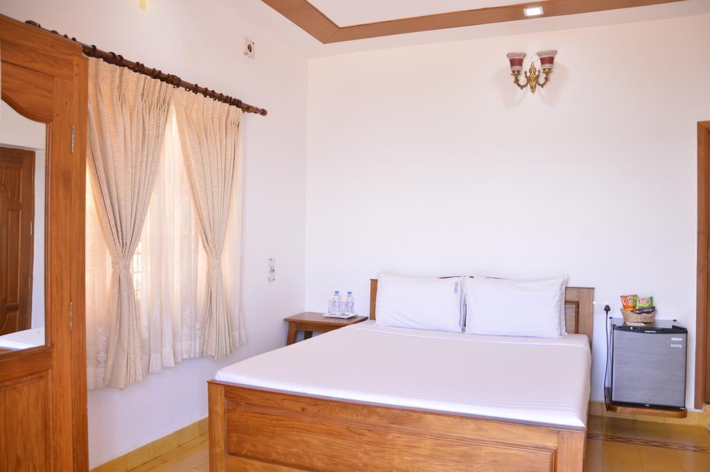 Cours Chabrol Hotel Puducherry Kamer foto